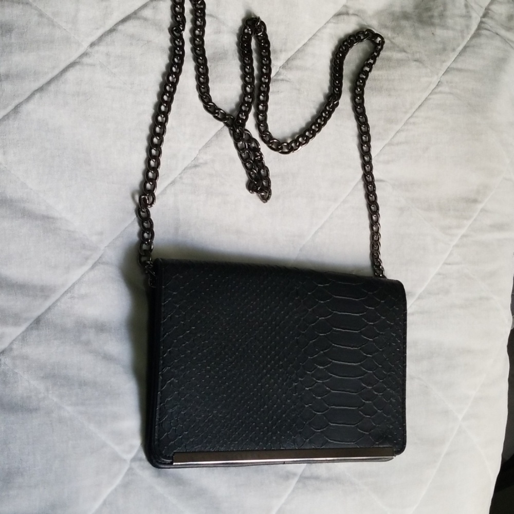 NWOT Mossimo black clutch